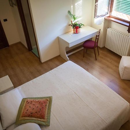 Il Grifo Bed and Breakfast Lenno Exteriör bild