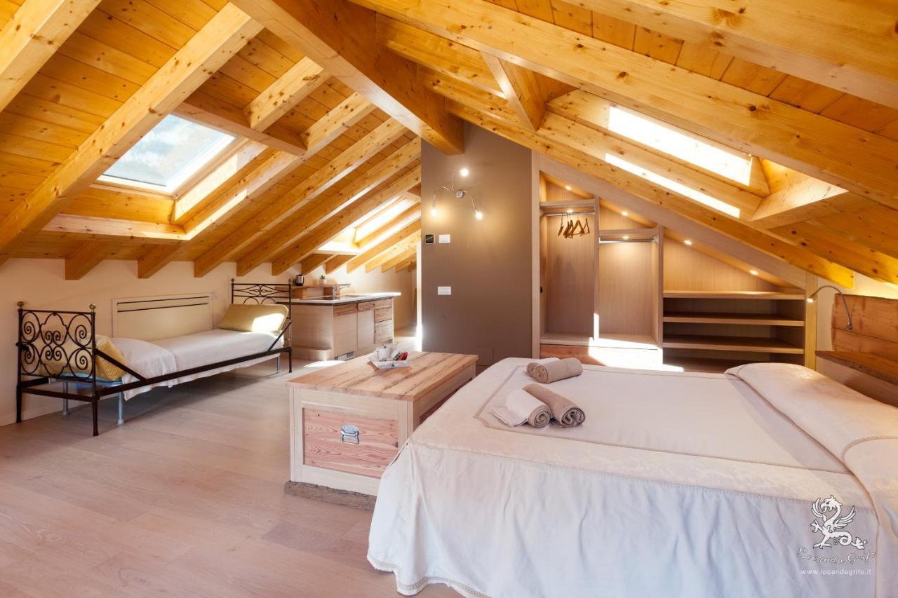 Il Grifo Bed and Breakfast Lenno Exteriör bild