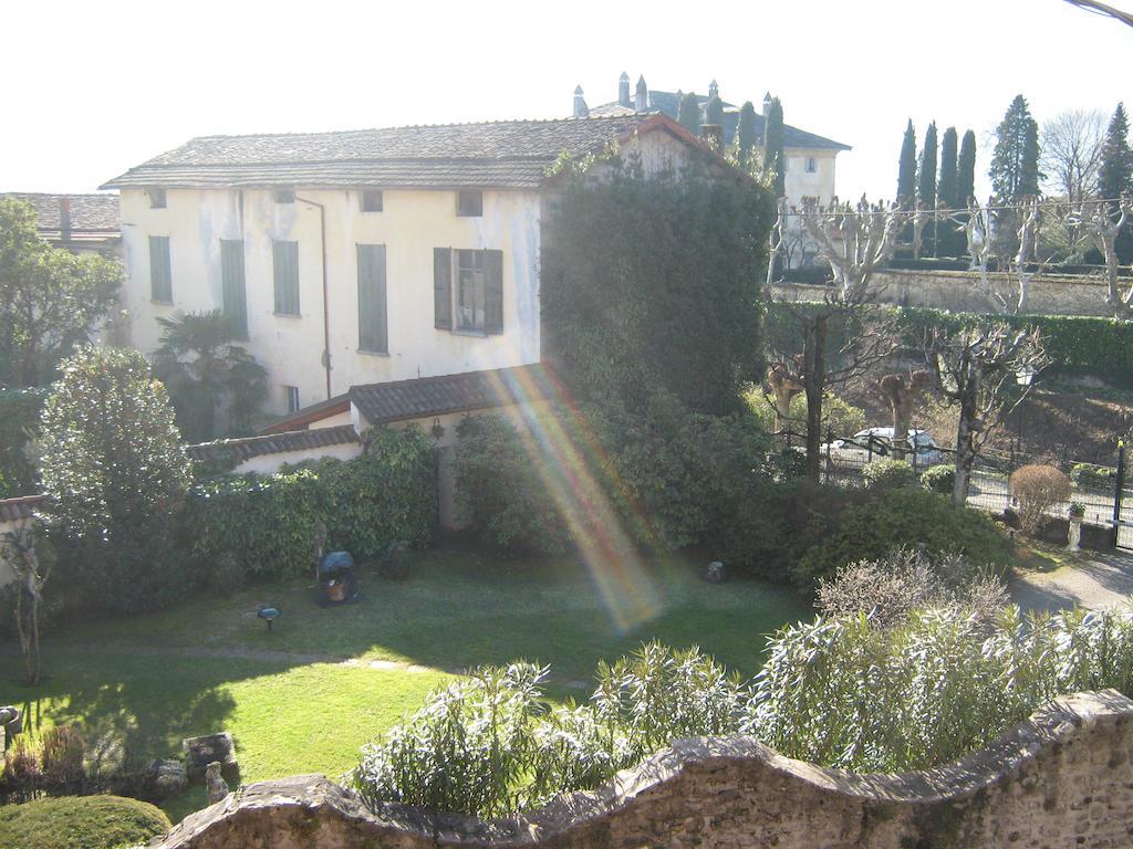 Il Grifo Bed and Breakfast Lenno Rum bild