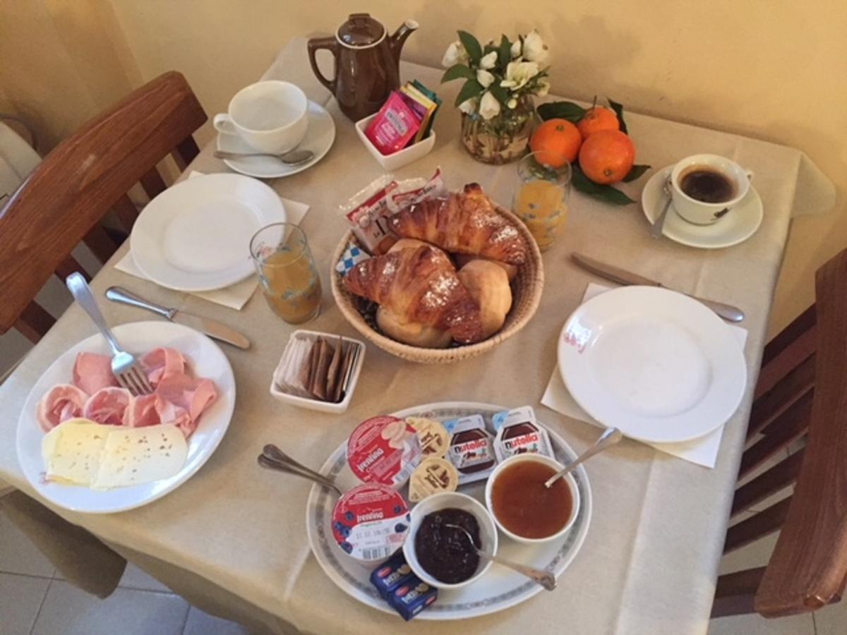 Il Grifo Bed and Breakfast Lenno Exteriör bild